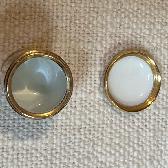 Halcyon Days Enamel Box, screw-on top, pastoral scene - Picture 8 of 9